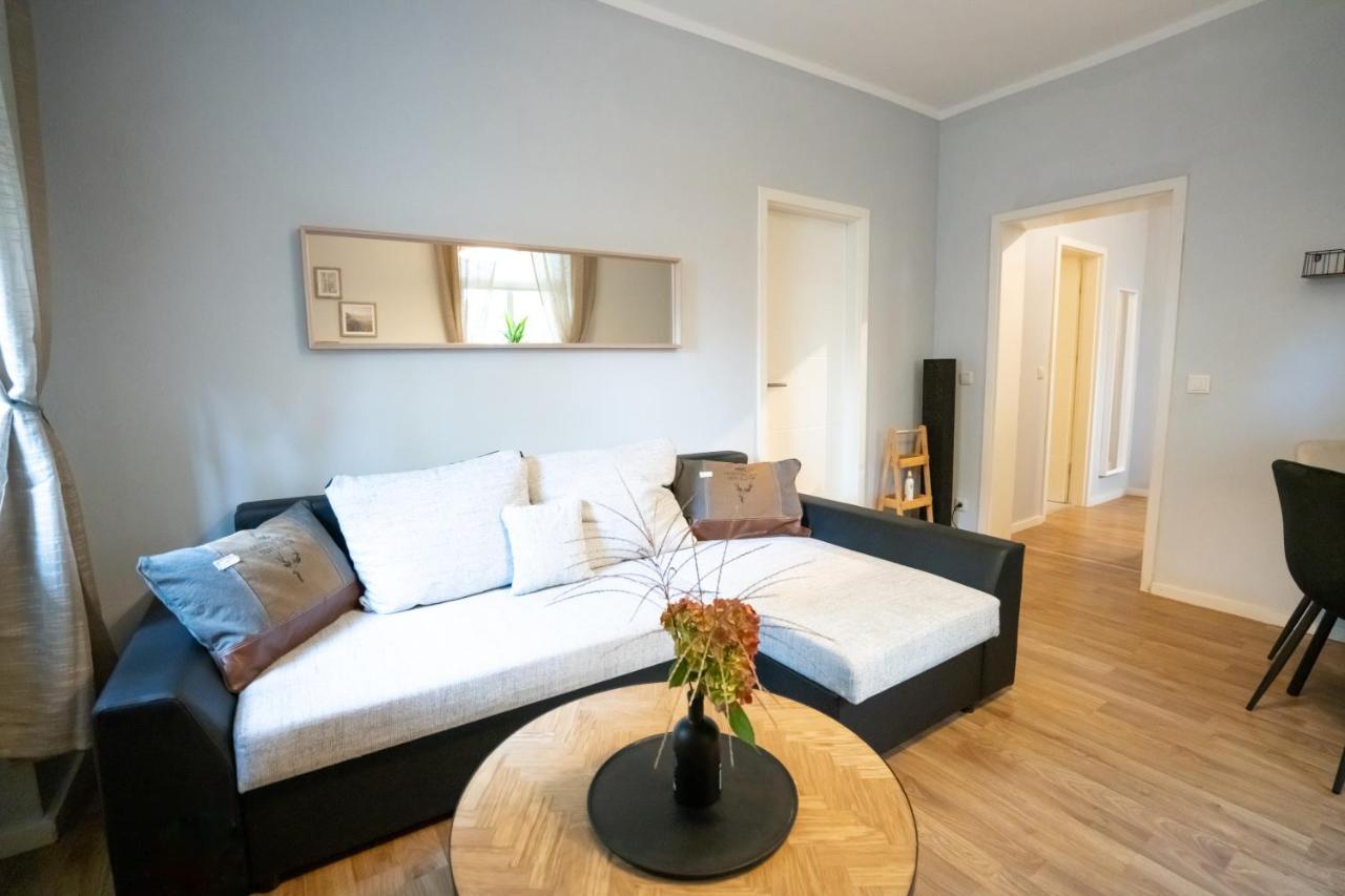 Toni Charming Apartment Im Idyllischem Villenviertel Mit Netflix 드레스덴 외부 사진